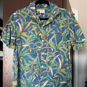 J. Crew Men’s Camp Collar Patterned Bamboo Shirt, Small